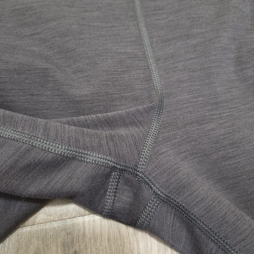 American Eagle Outfitters Gray High-Waist Leggings | Sculpting Stretch Pocket - Picture 6 of 11